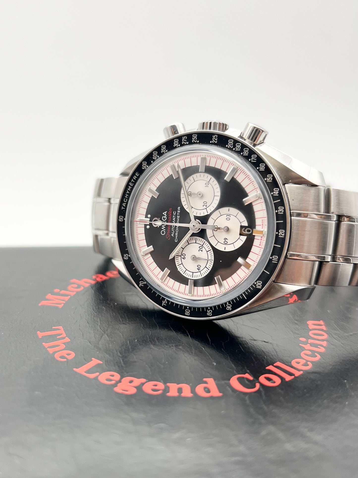 Omega Speedmaster “Michael Schumacher”