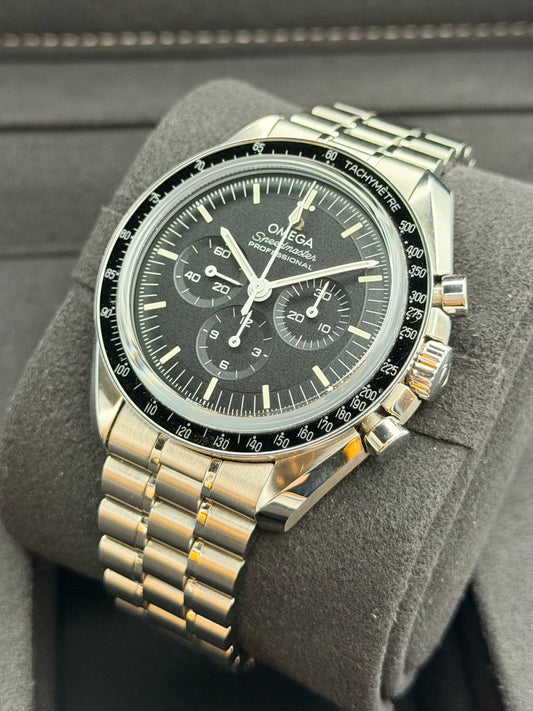 Omega Speedmaster Moonwatch Professional