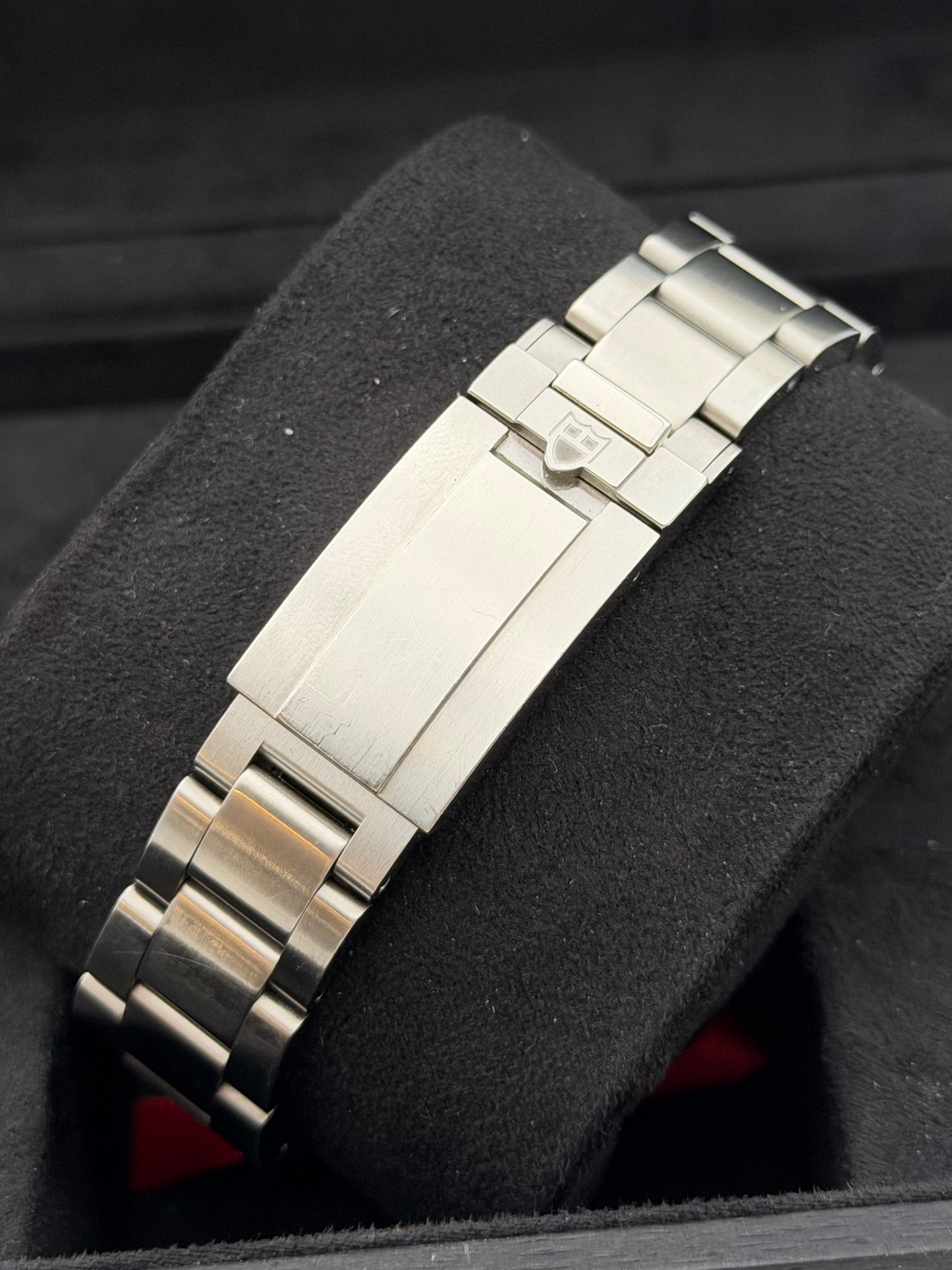 Tudor Black Bay 68
