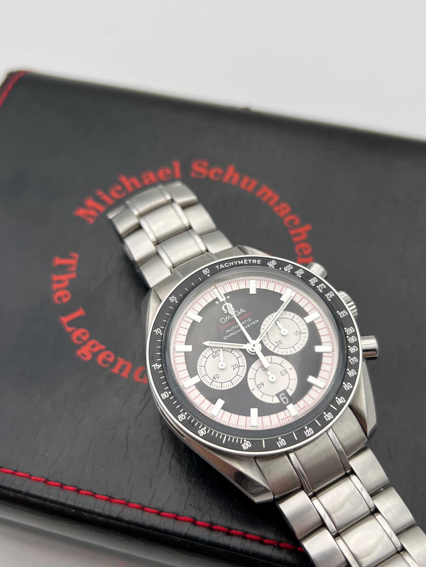 Omega Speedmaster “Michael Schumacher”