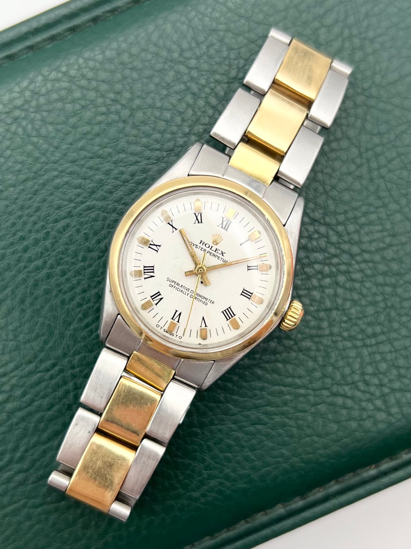 Rolex Oyster Perpetual 6748