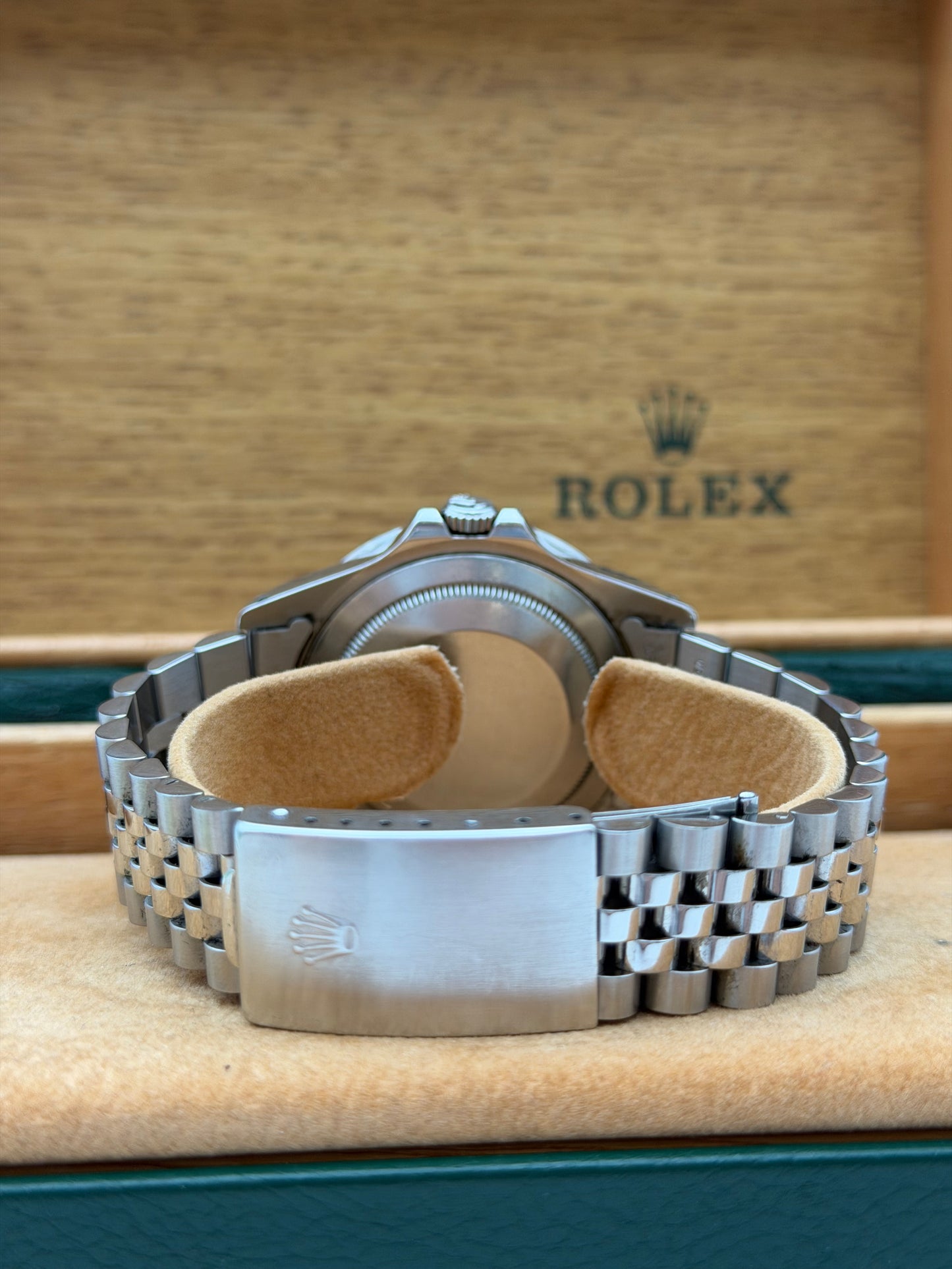 Rolex GMT-Master 16700
