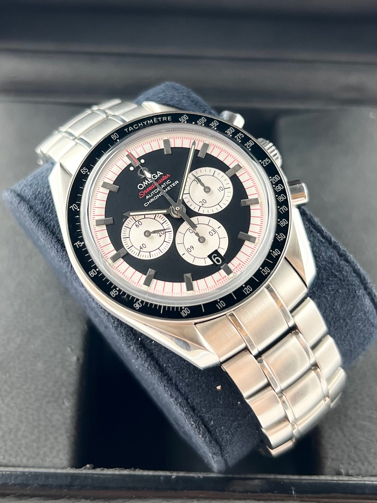 Omega Speedmaster “Michael Schumacher”