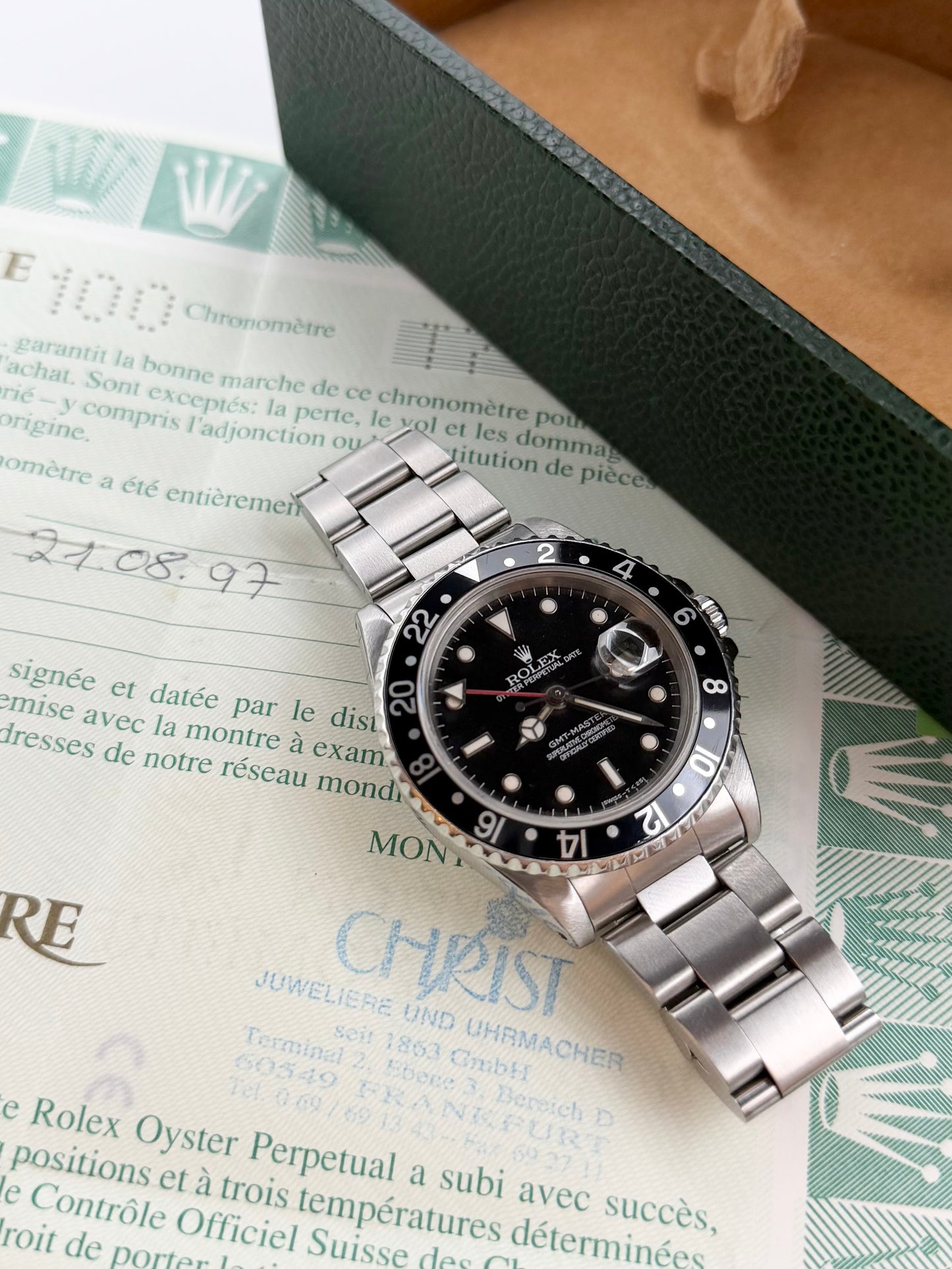 Rolex GMT-Master 16700