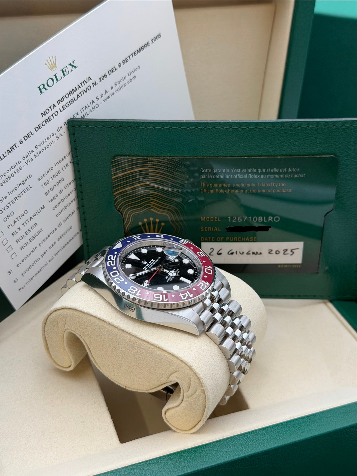 Rolex GMT-Master II 126710BLRO
