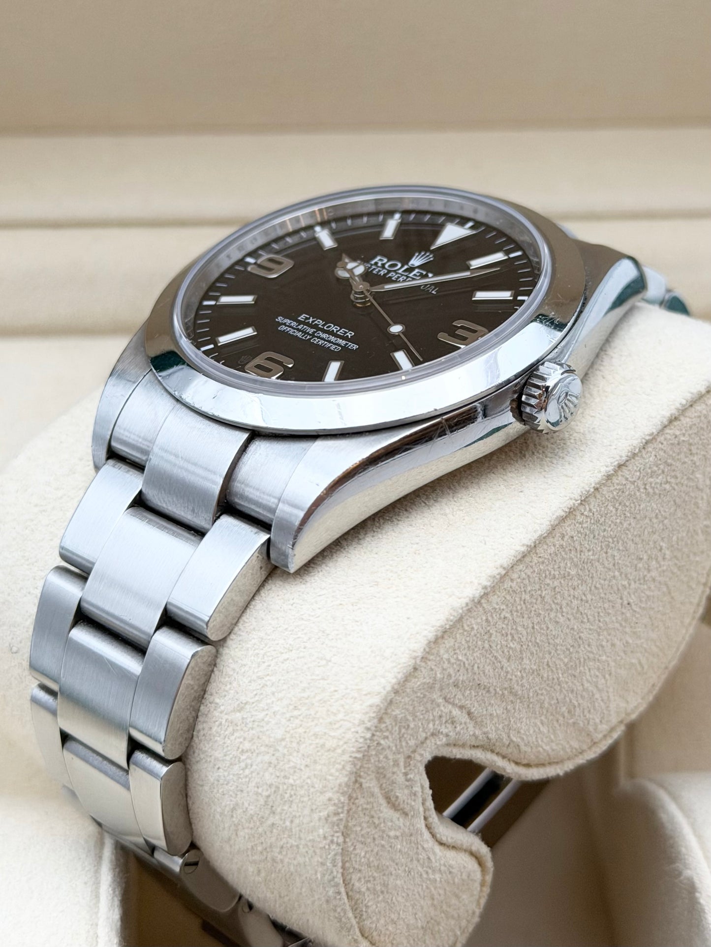 Rolex Explorer 214270