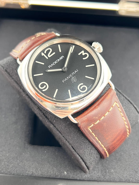 Panerai Radiomir Base Logo