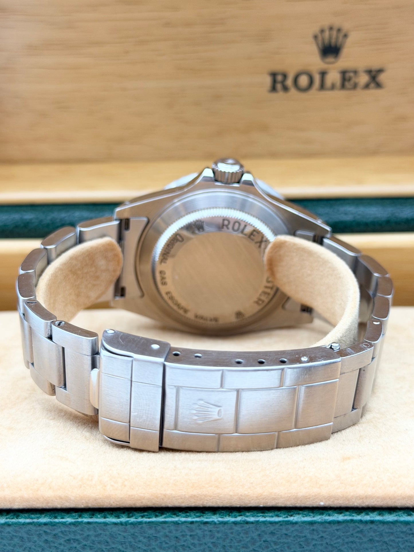Rolex Sea-Dweller 16600