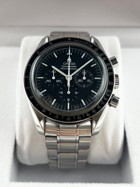 Omega Speedmaster Moonwatch