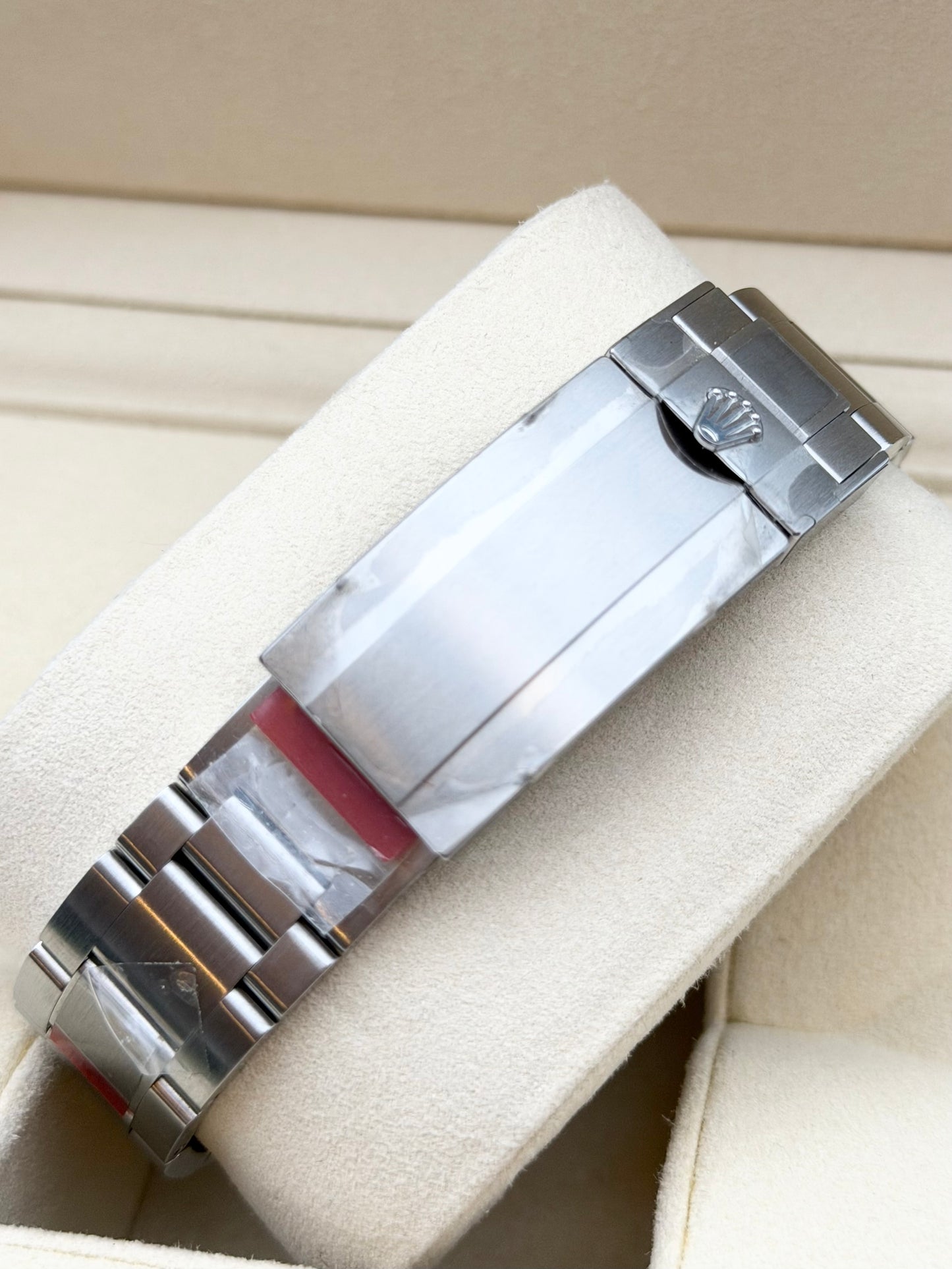 Rolex Sea-Dweller 126600