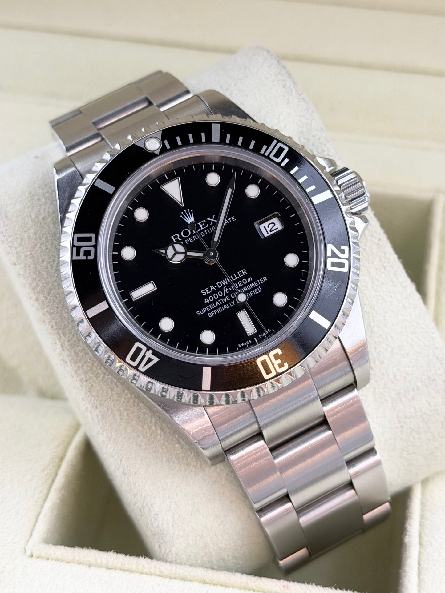 Rolex Sea-Dweller 16600