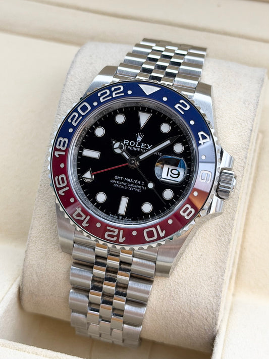 Rolex GMT-Master II 126710BLRO