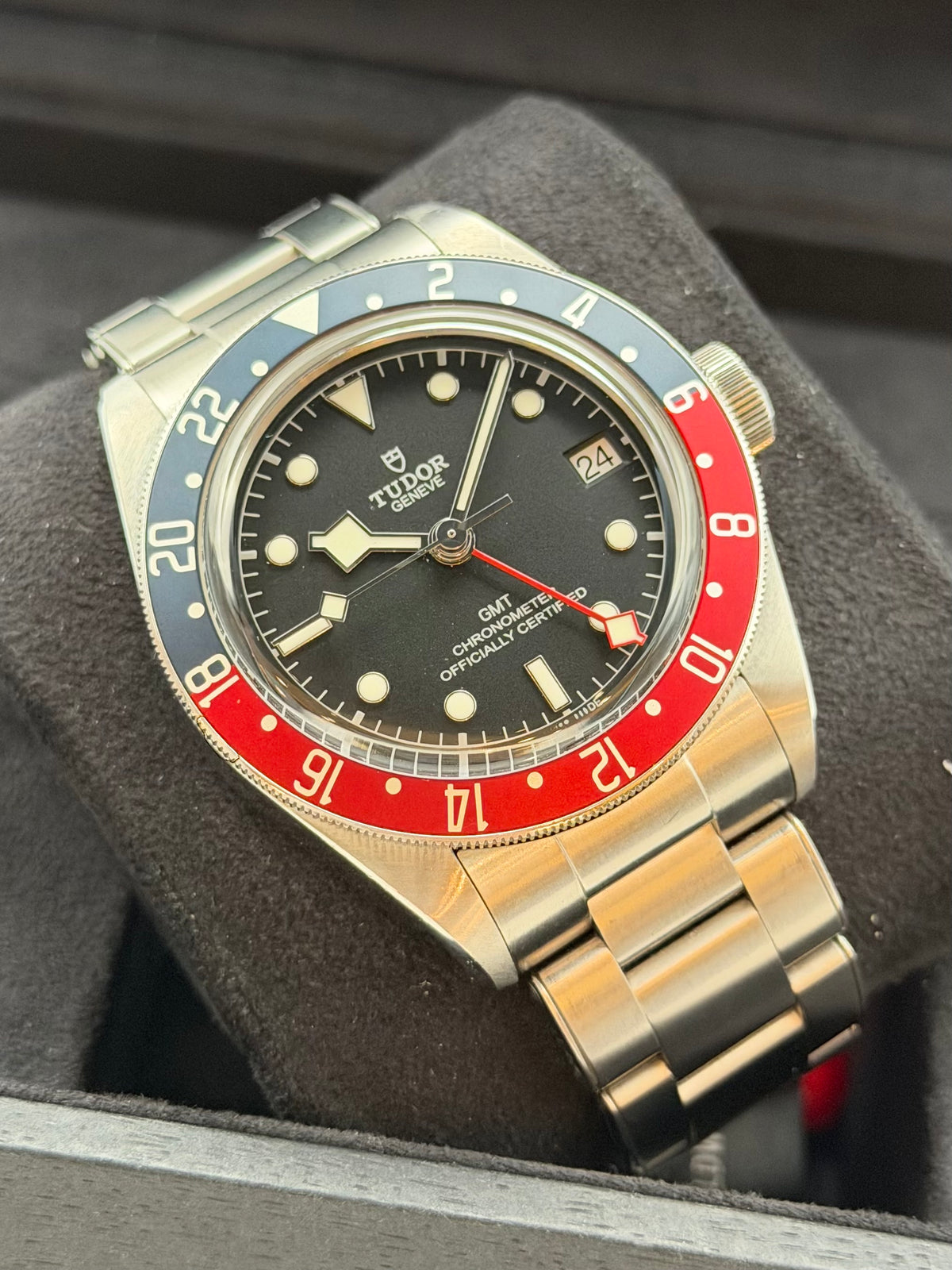 Tudor Black Bay GMT