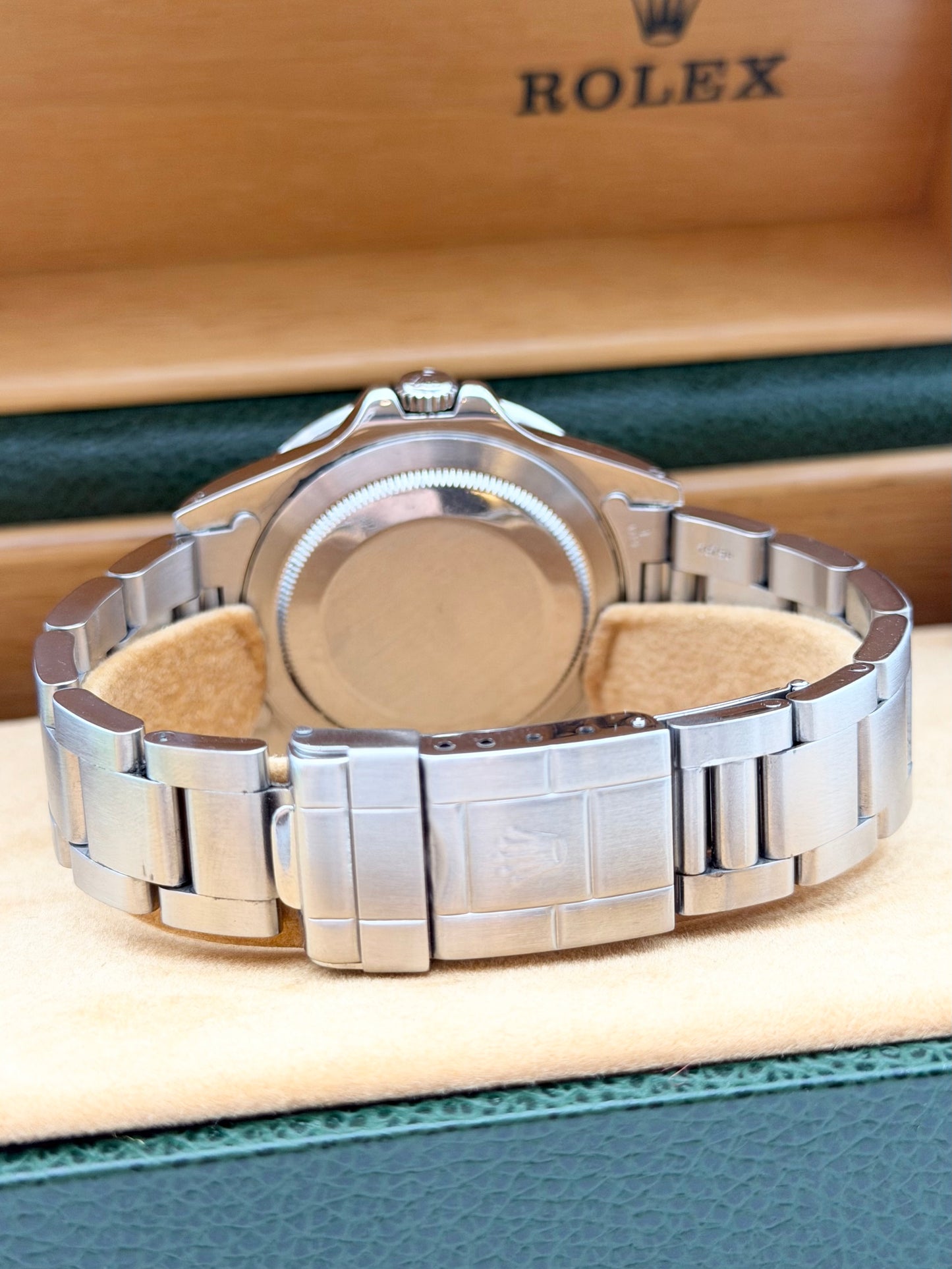 Rolex GMT-Master 16700