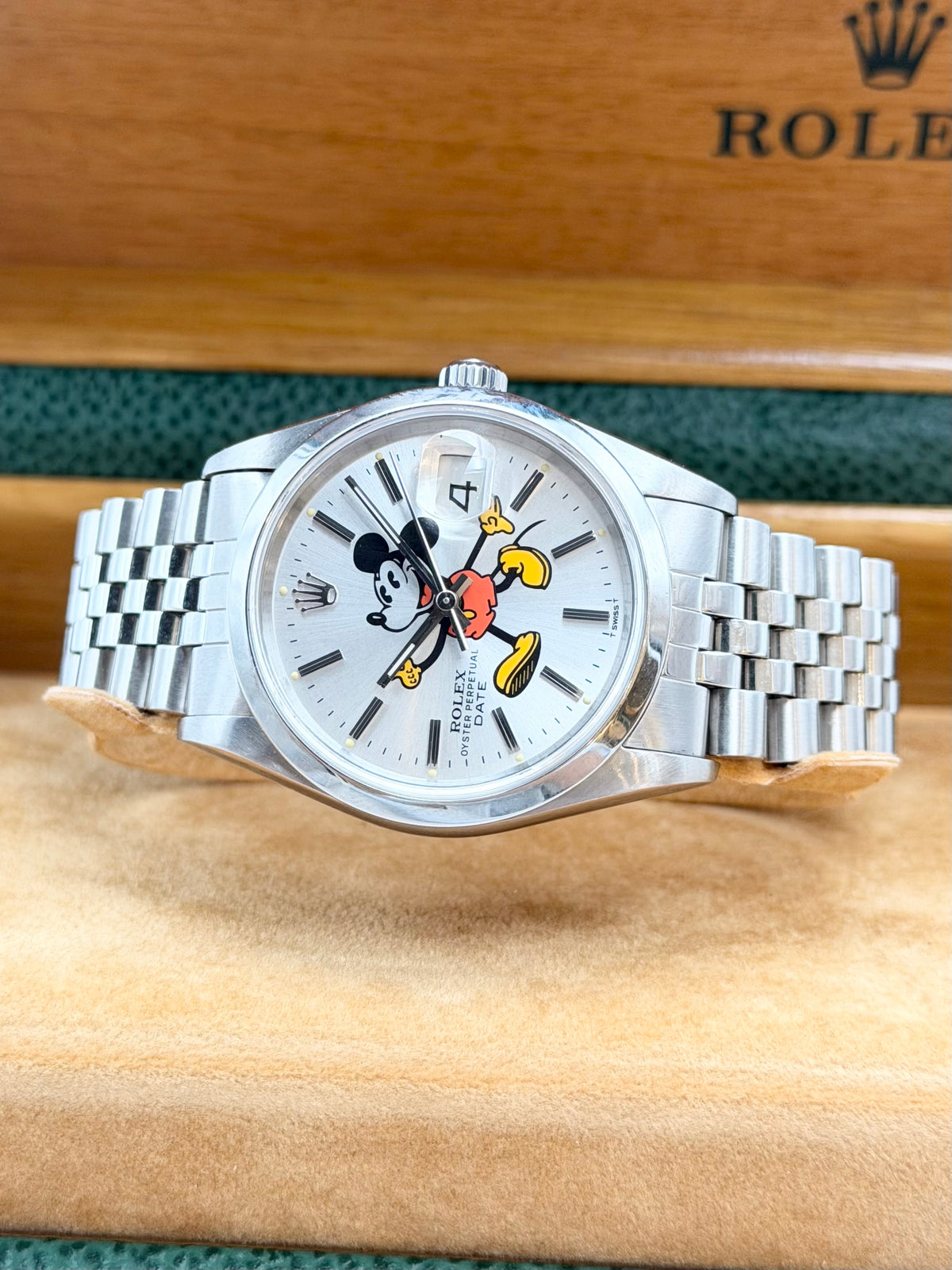 Rolex Date 15200