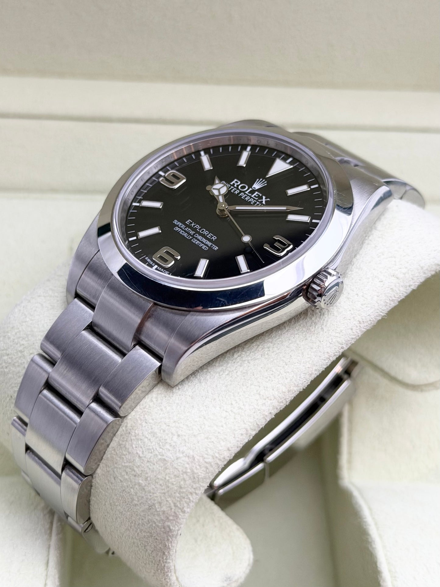Rolex Explorer 214270