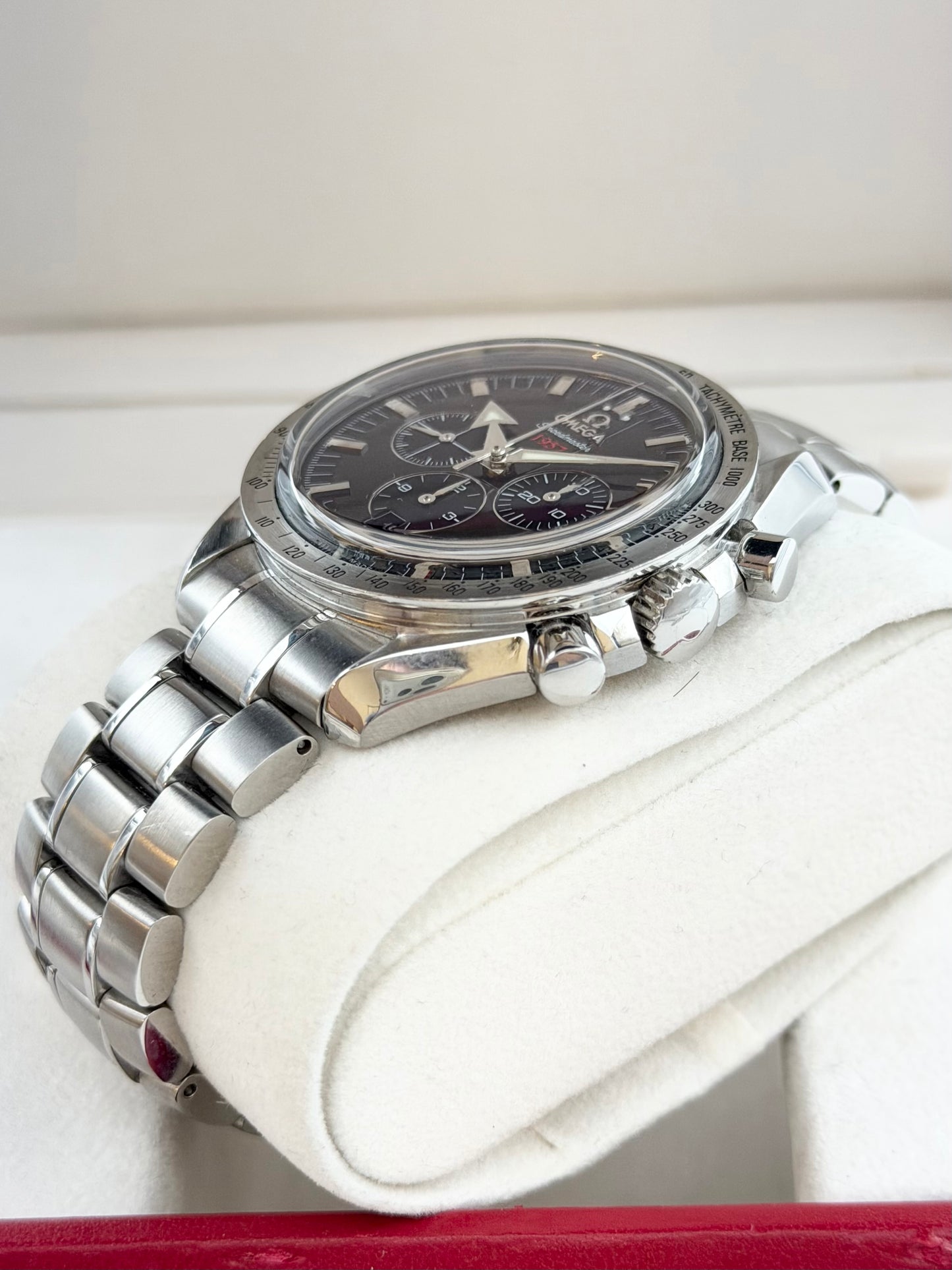 Omega Speedmaster Broad Arrow