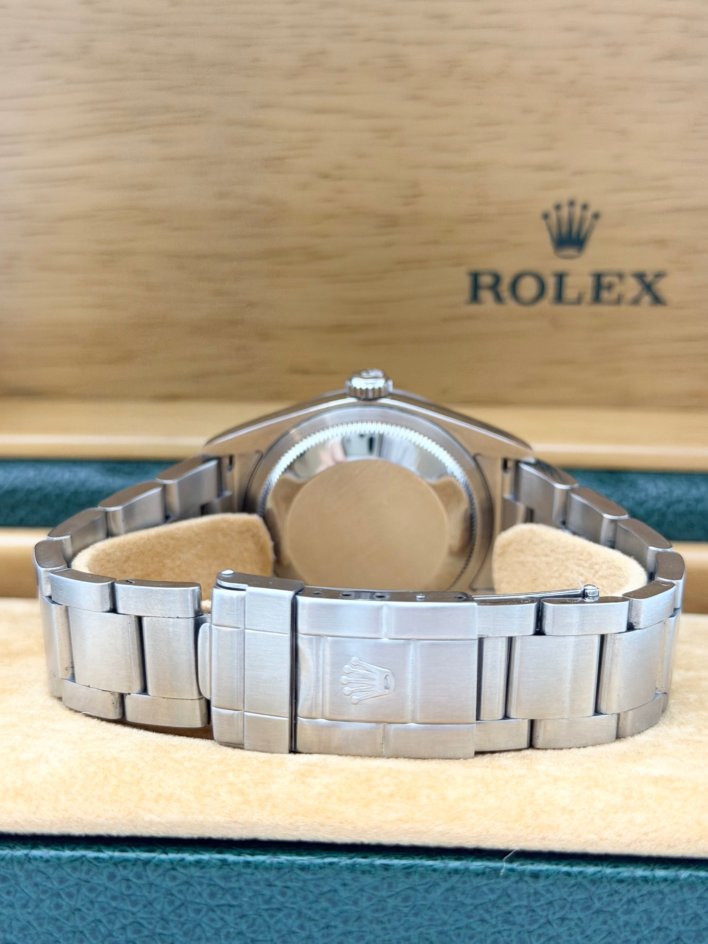 Rolex Explorer 114270