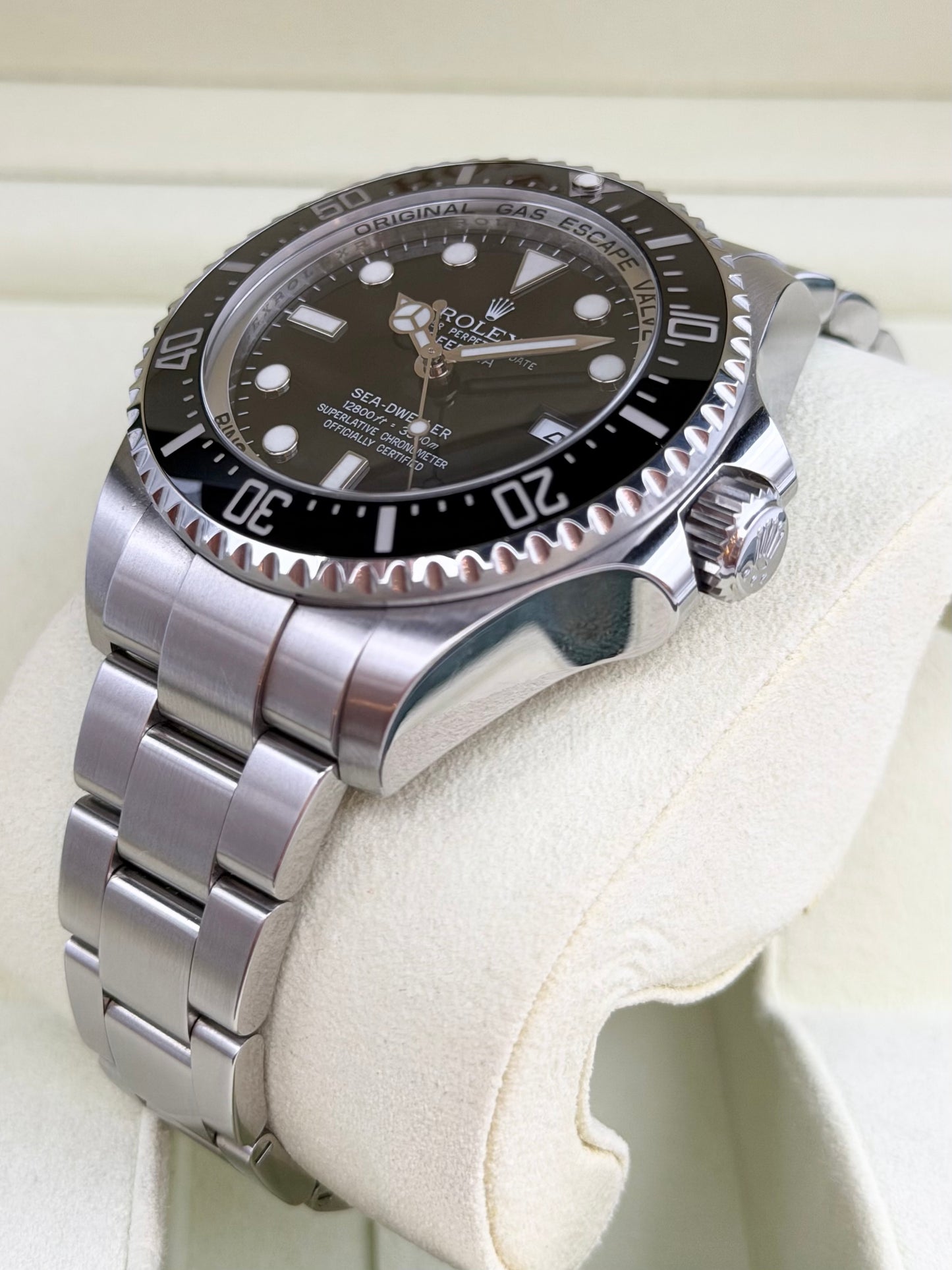 Rolex Sea-Dweller Deepsea 116660