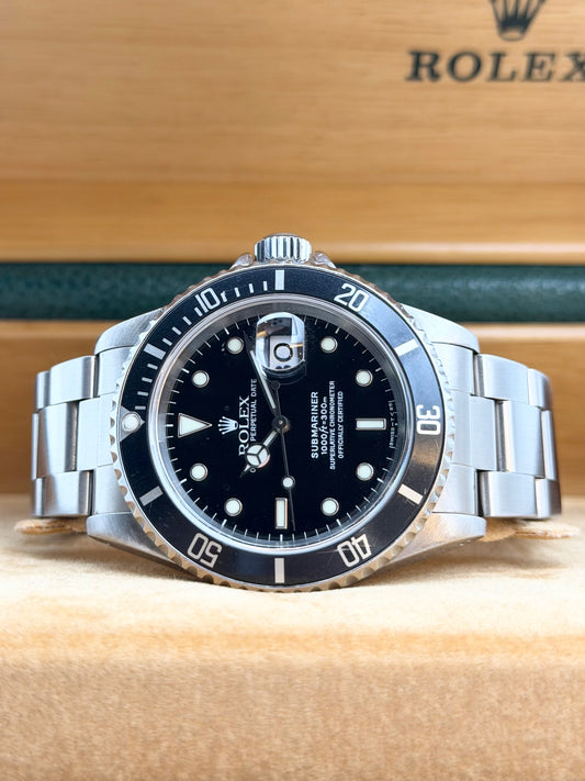 Rolex Submariner 16610