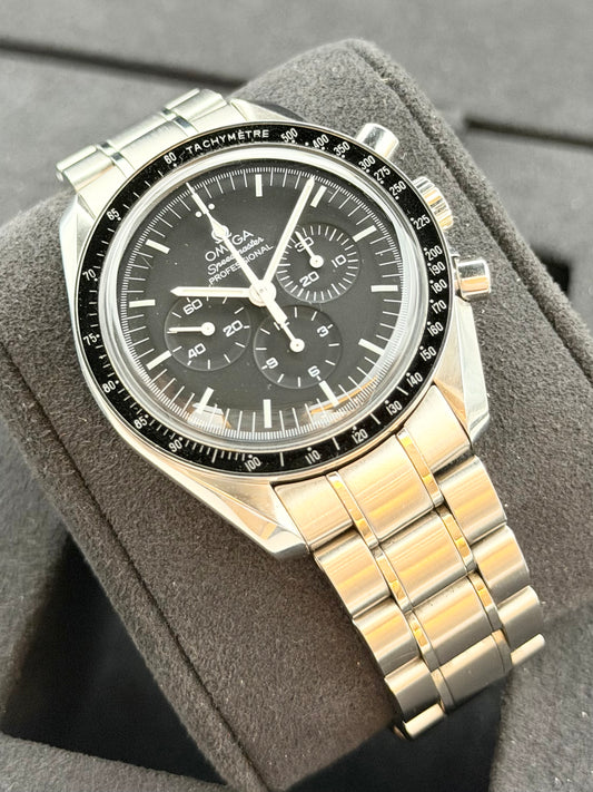 Omega Speedmaster Moonwatch Professional