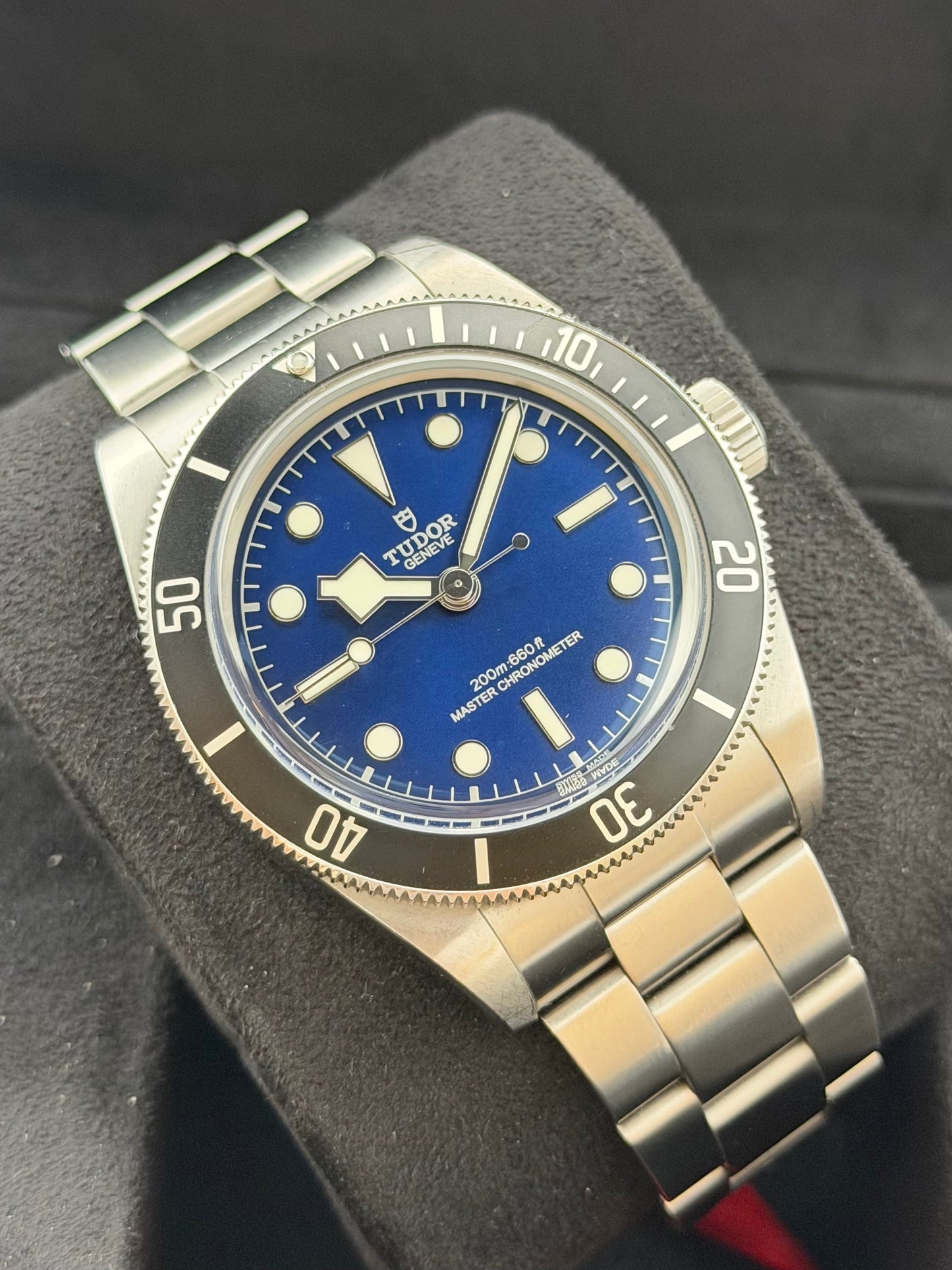 Tudor Black Bay 68
