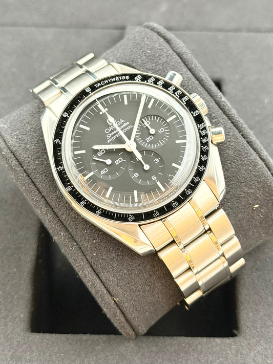 Omega Speedmaster Moonwatch Professional