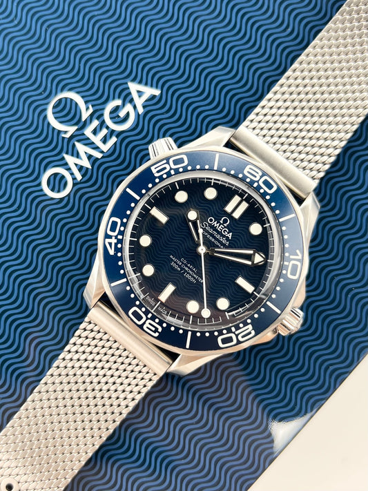 Omega Seamaster Diver 300M “James Bond 60th Anniversary”