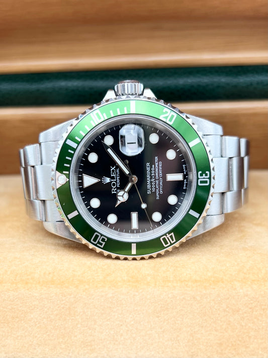 Rolex Submariner 16610LV “Fat Four”