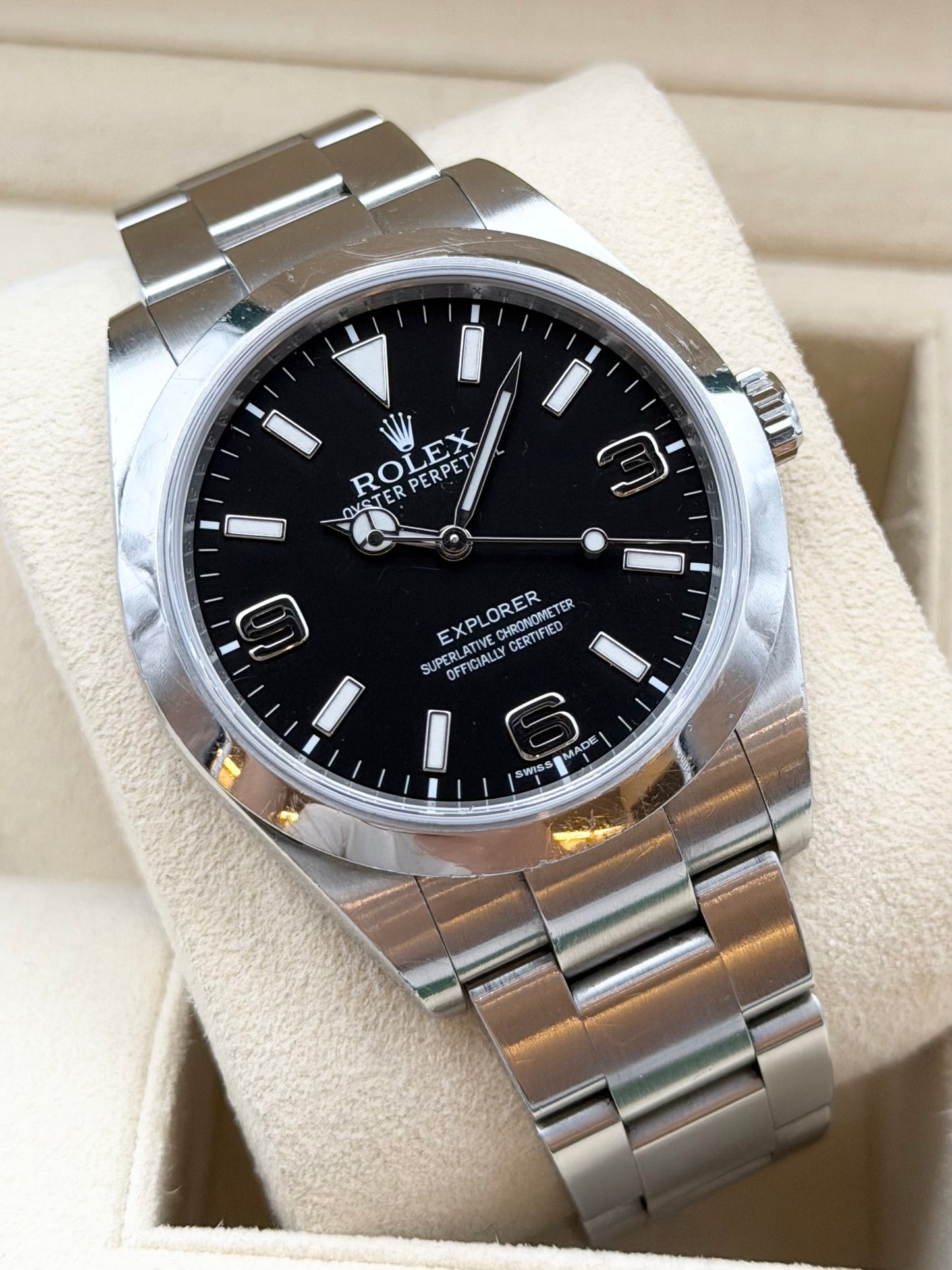 Rolex Explorer 214270