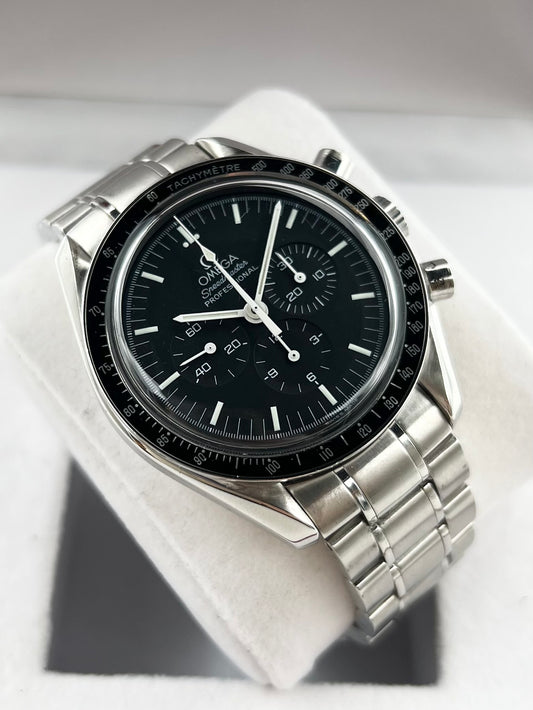 Omega Speedmaster Moonwatch