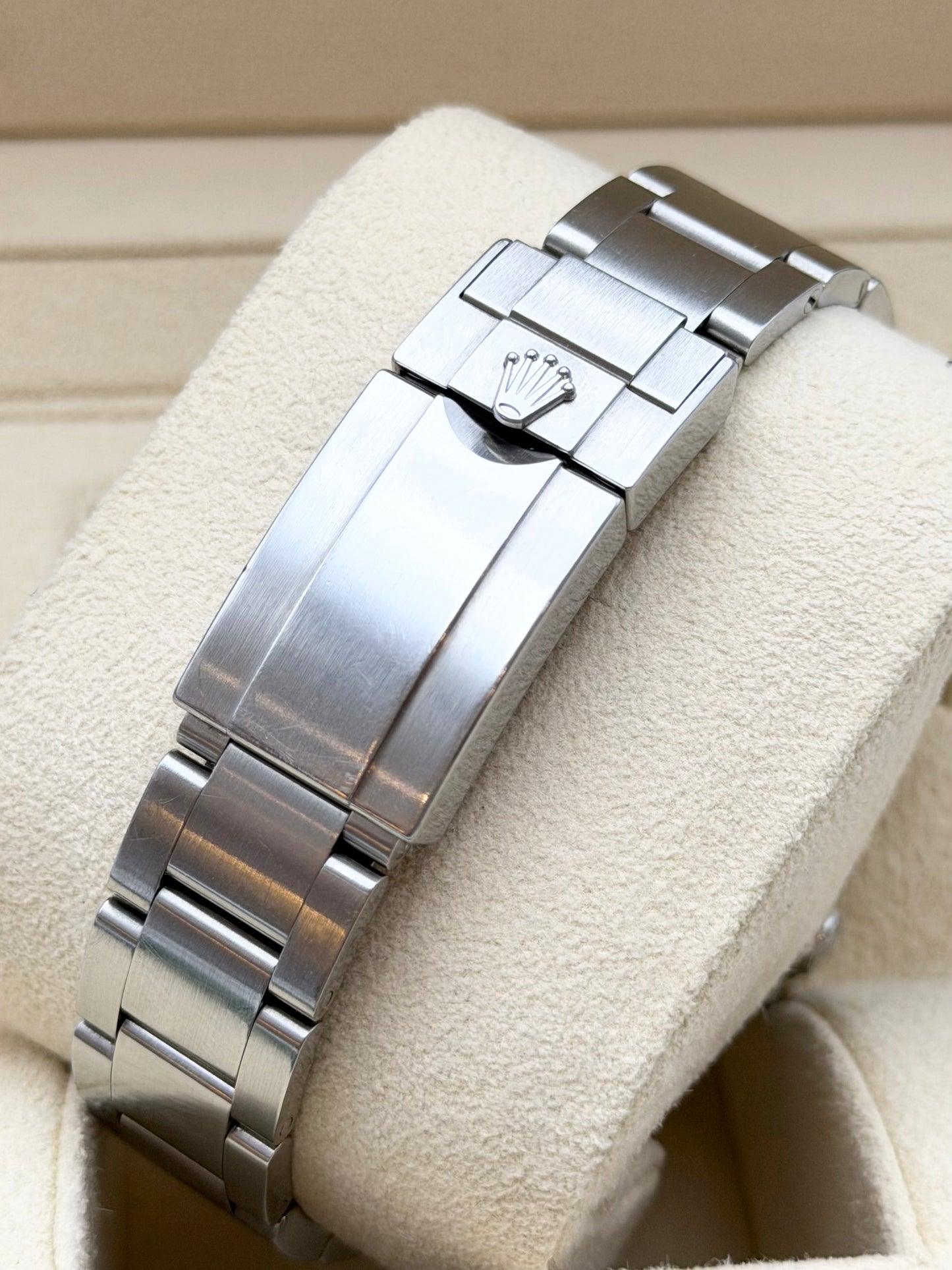 Rolex Explorer II 216570