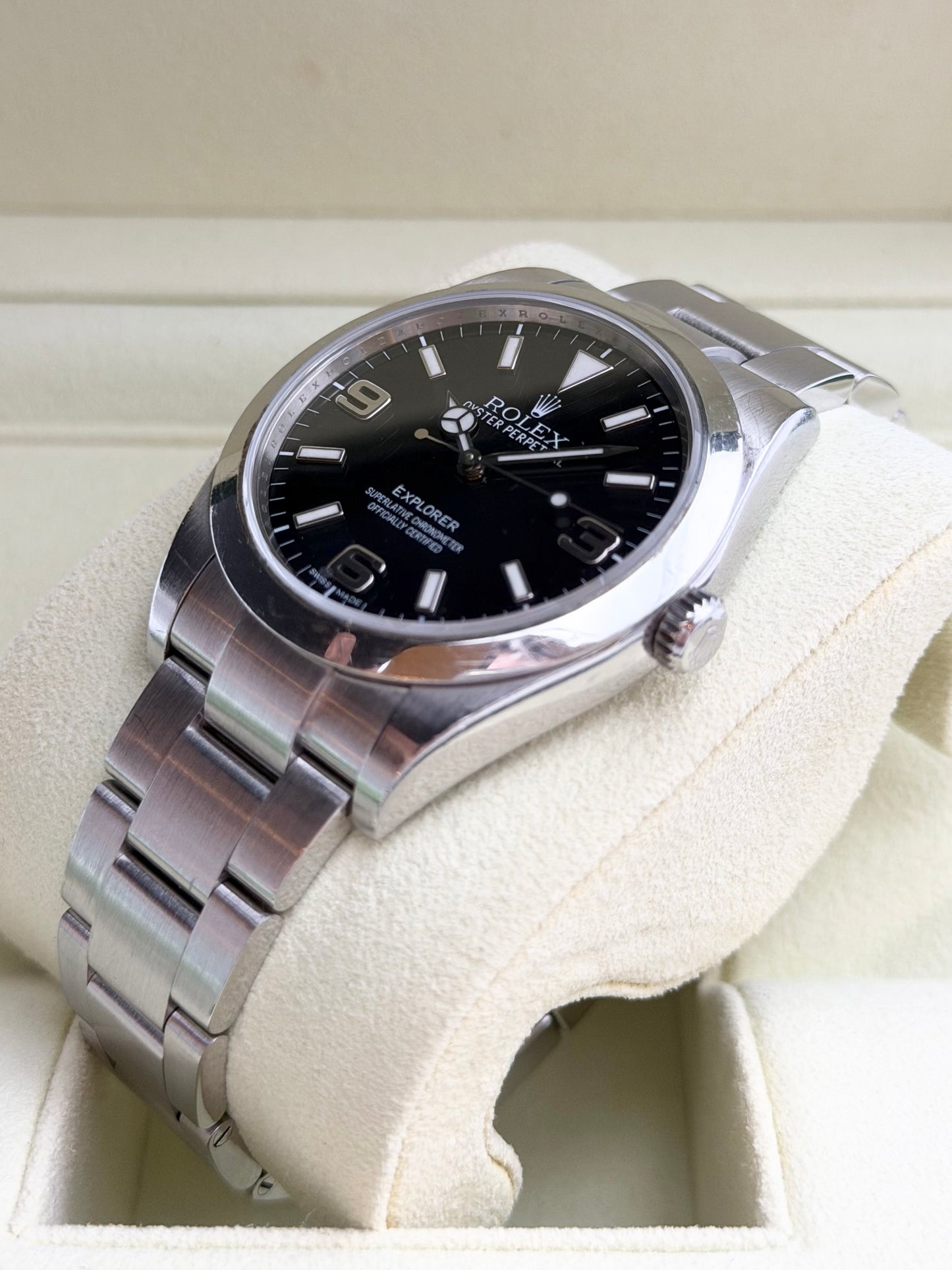 Rolex Explorer 214270