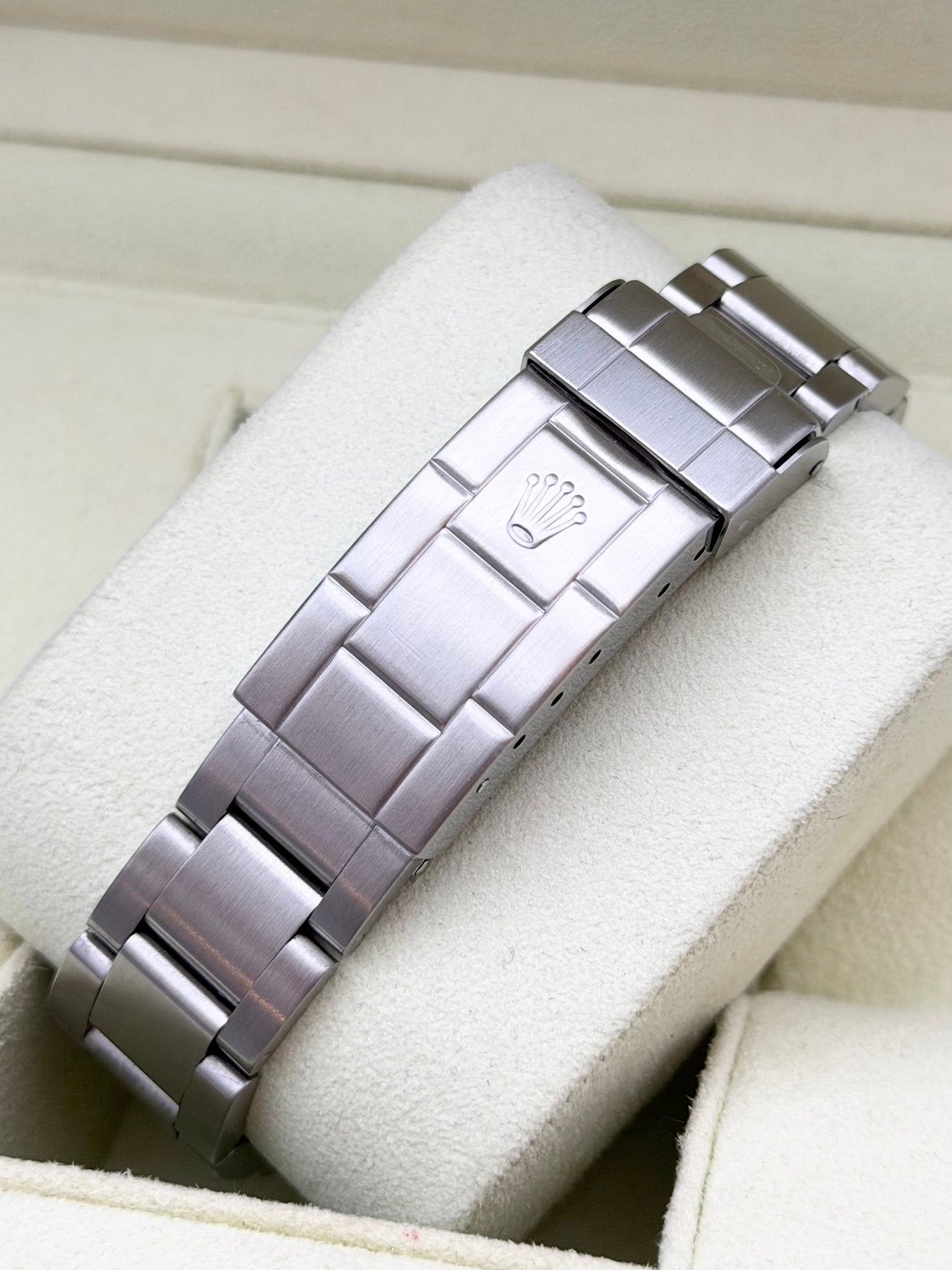 Rolex Submariner 16610LV