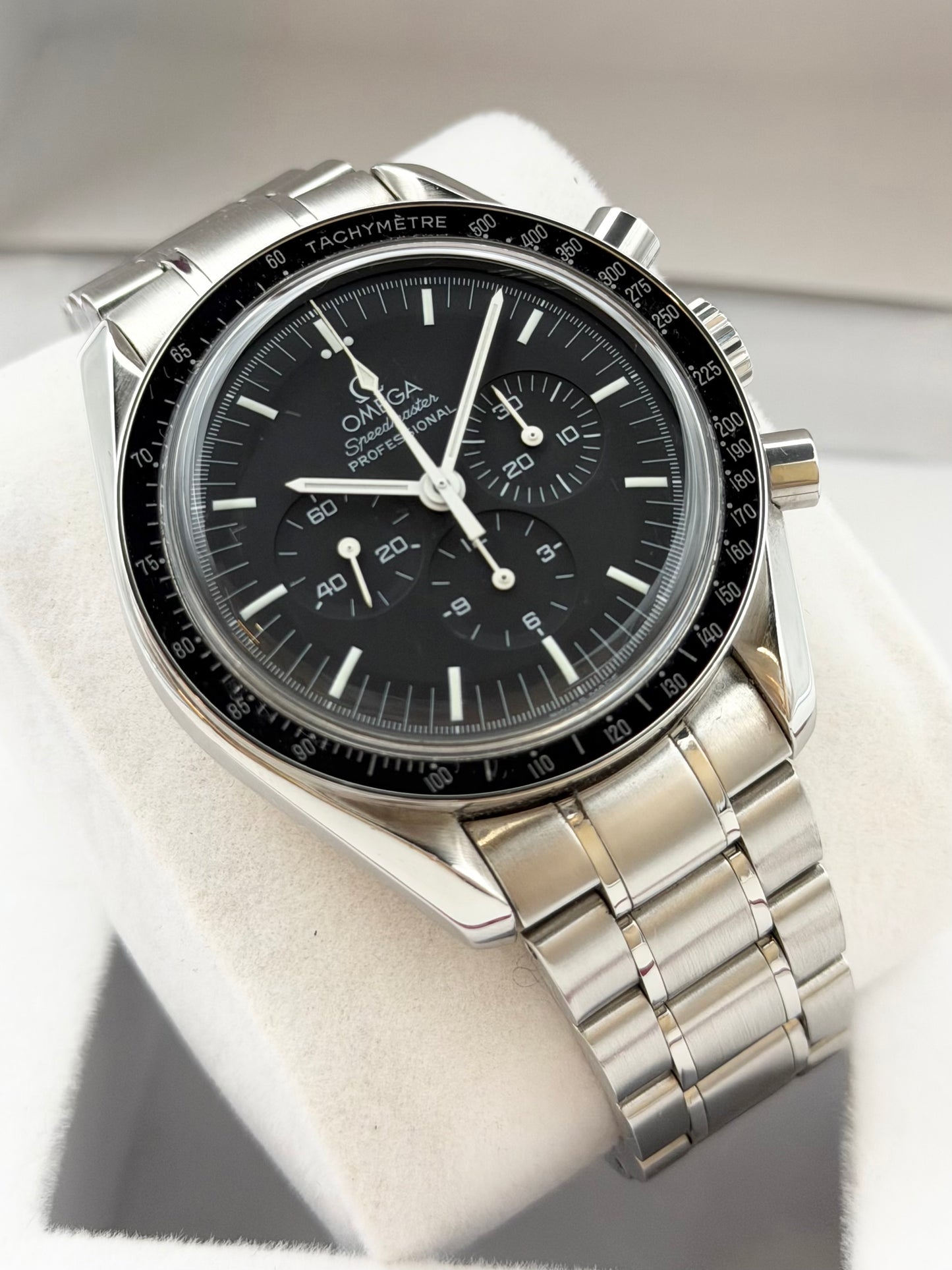Omega Speedmaster Moonwatch