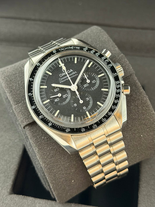 Omega Speedmaster Moonwatch Professional