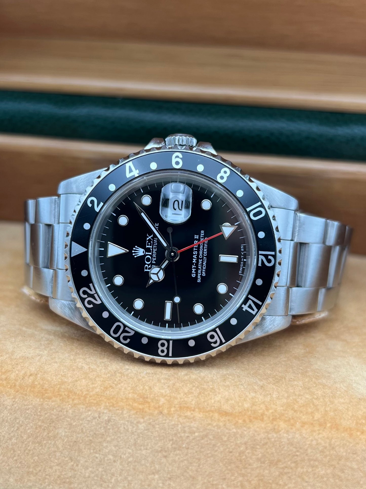 Rolex GMT-Master II 16710