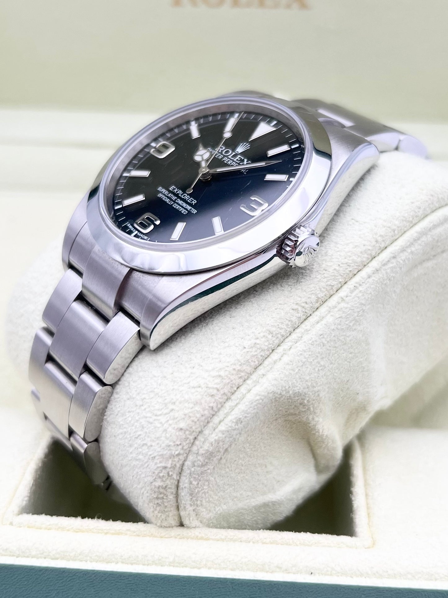 Rolex Explorer 214270