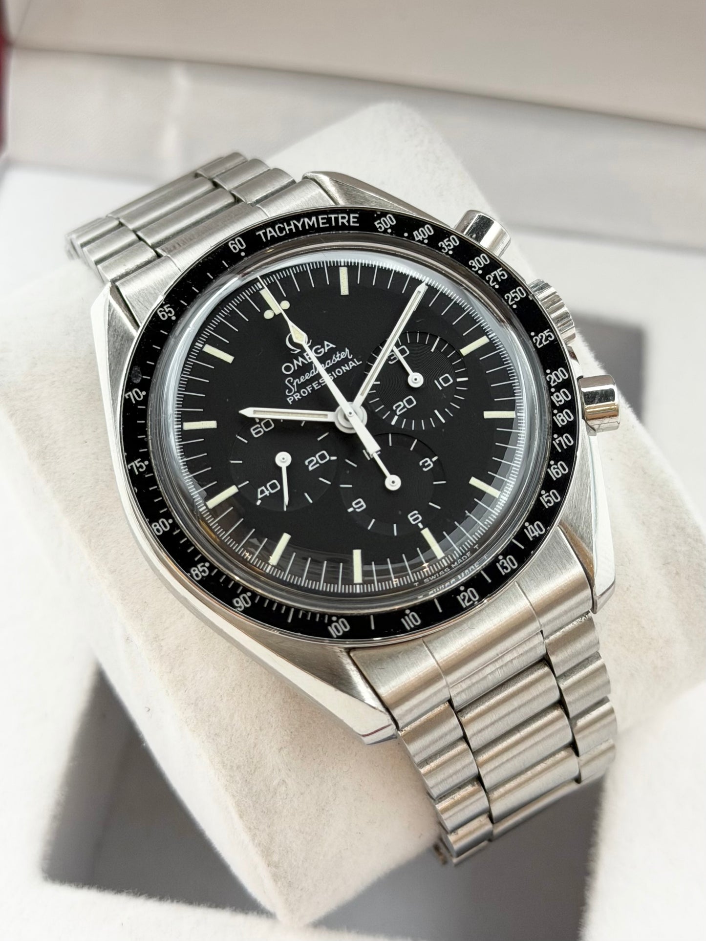 Omega Speedmaster Moonwatch