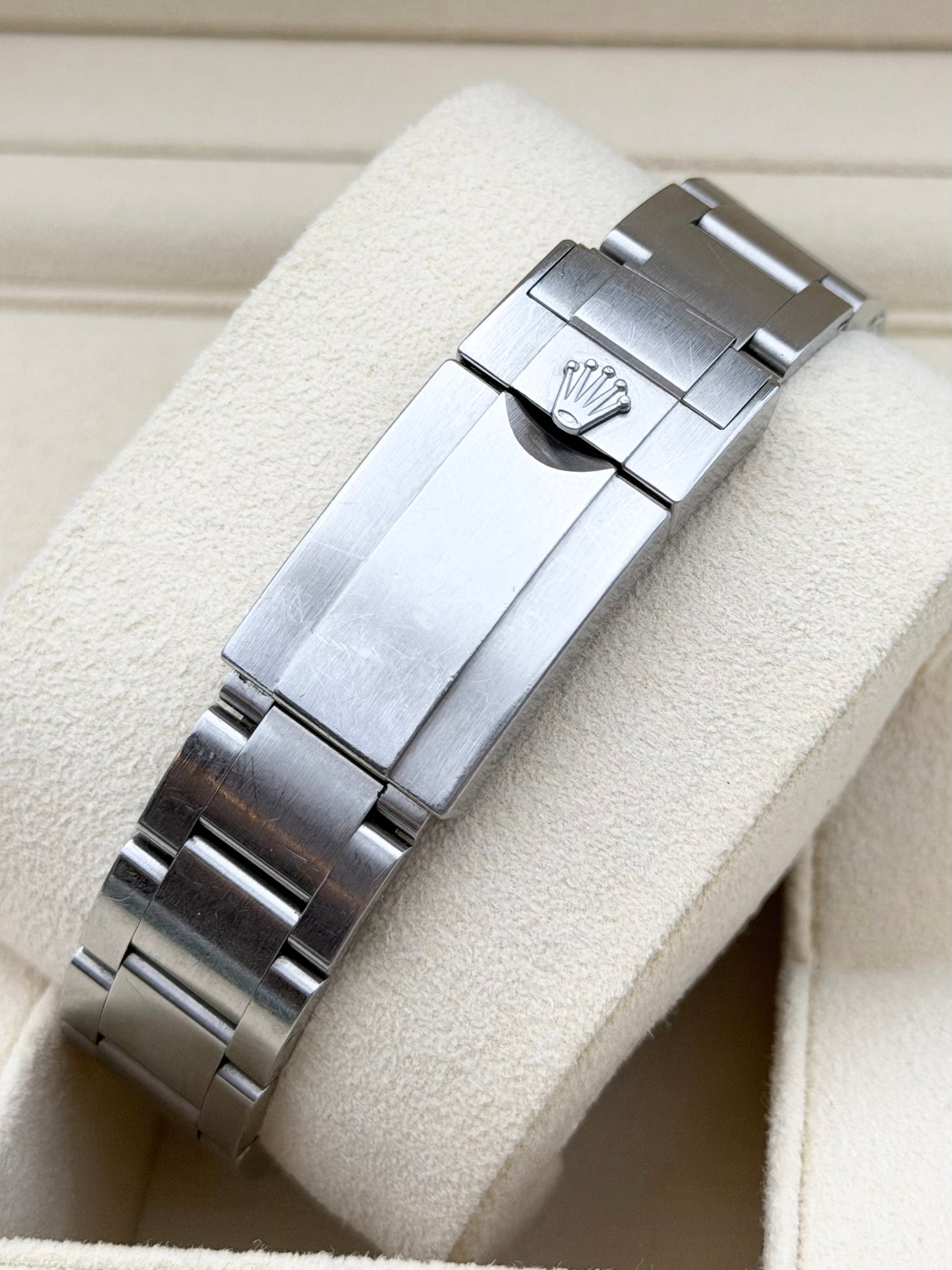 Rolex Explorer 214270