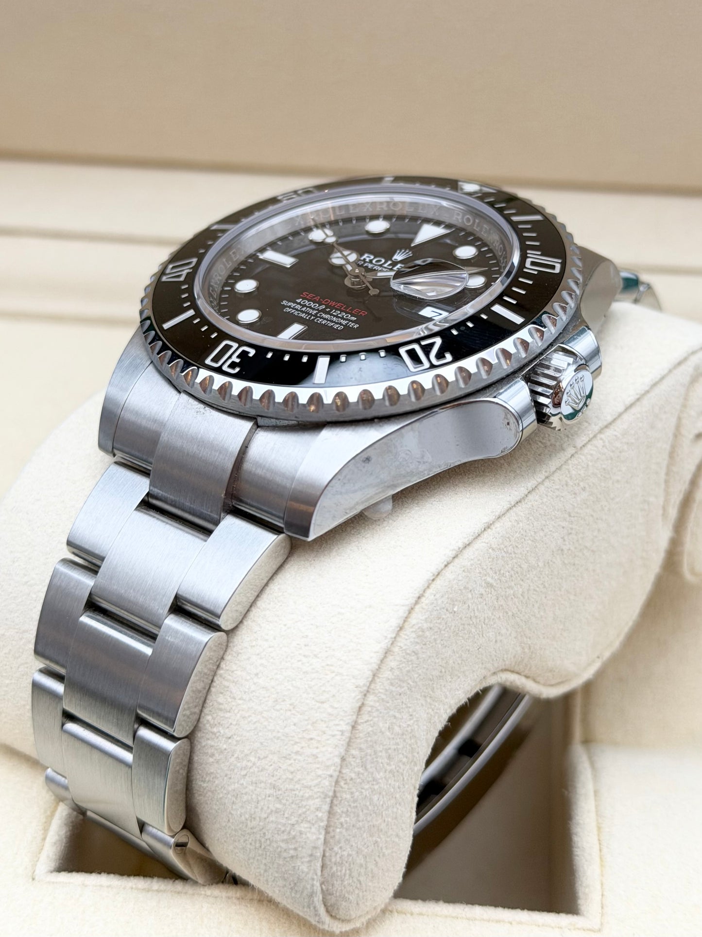 Rolex Sea-Dweller 126600