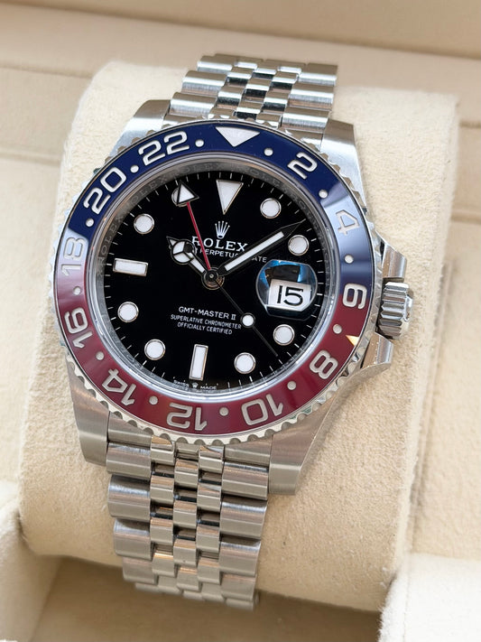 Rolex GMT-Master II 126710BLRO