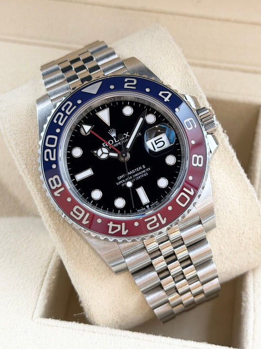 Rolex GMT-Master II 126710BLRO